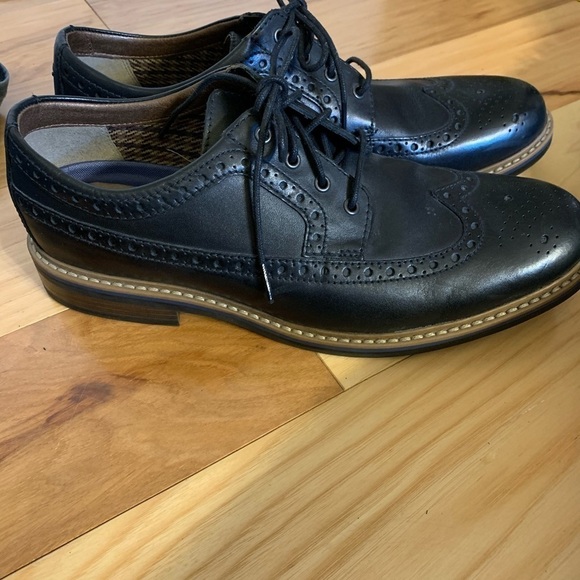 Bostonian Lamont wingtip shoes in black leather 11 main image 4